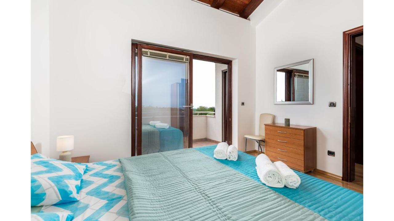 Holiday Home Bellavista Tar-Vabriga Zewnętrze zdjęcie